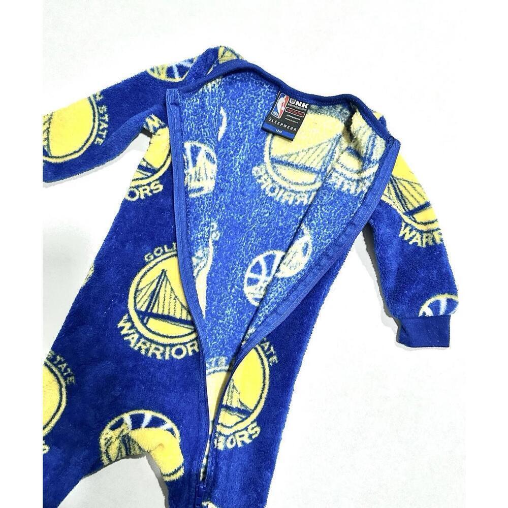 UNK Toddler Sleeper Golden State Warriors Blue and Yellow Basketball Pajamas 12M - Picture 8 of 9